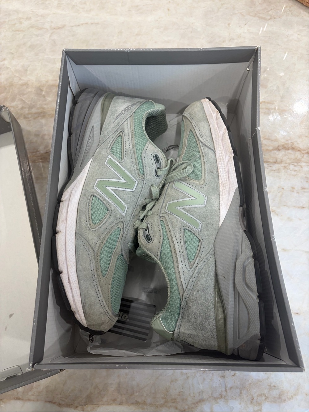 New Balance Men’s 990v4 Sneakers “mint” - Picture 7 of 7
